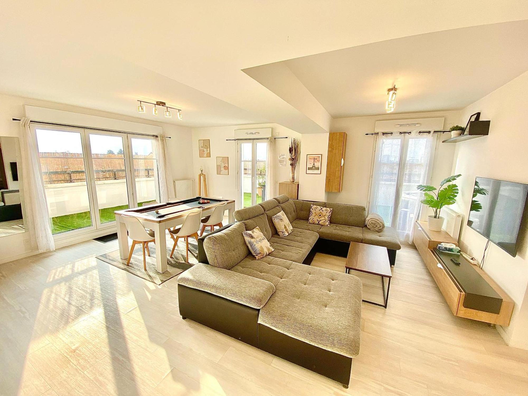 Le Prestige Terrasse-Cocon Familial Cosy, Billard & Jacuzzi Avec Vue Sur Paris Daire Le Blanc-Mesnil Dış mekan fotoğraf